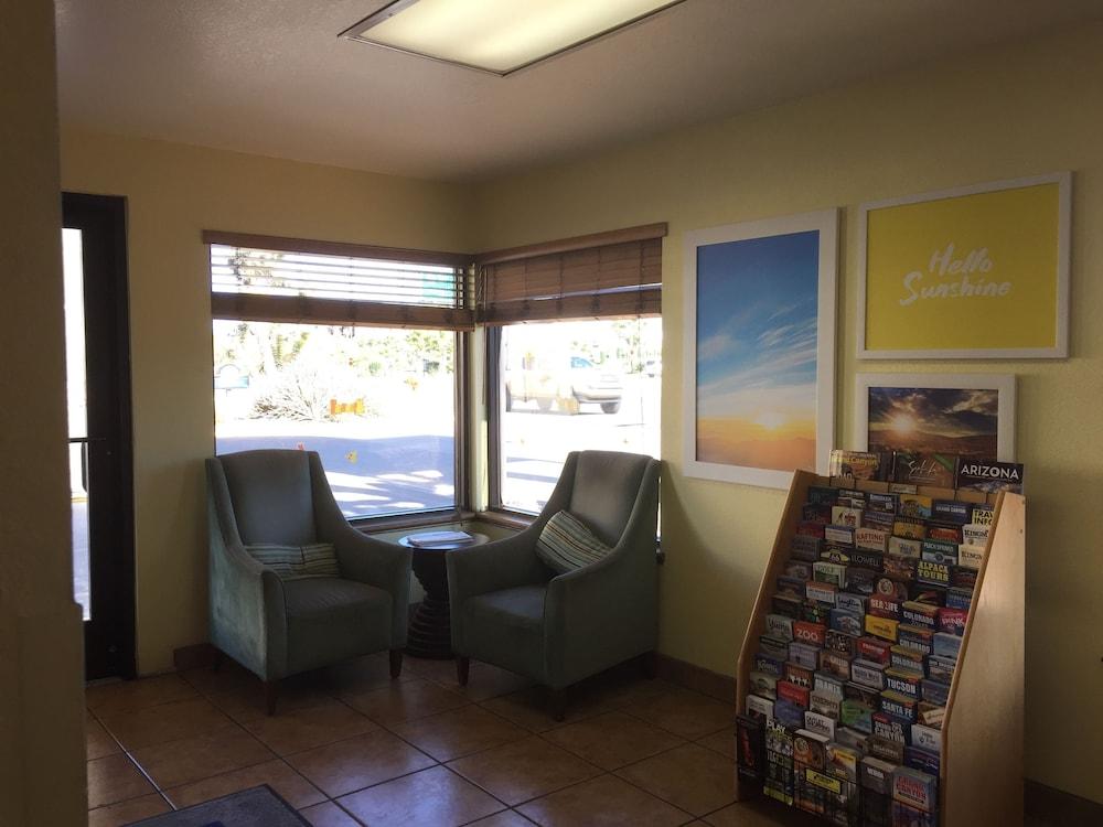 Days By Wyndham West 2* Kingman