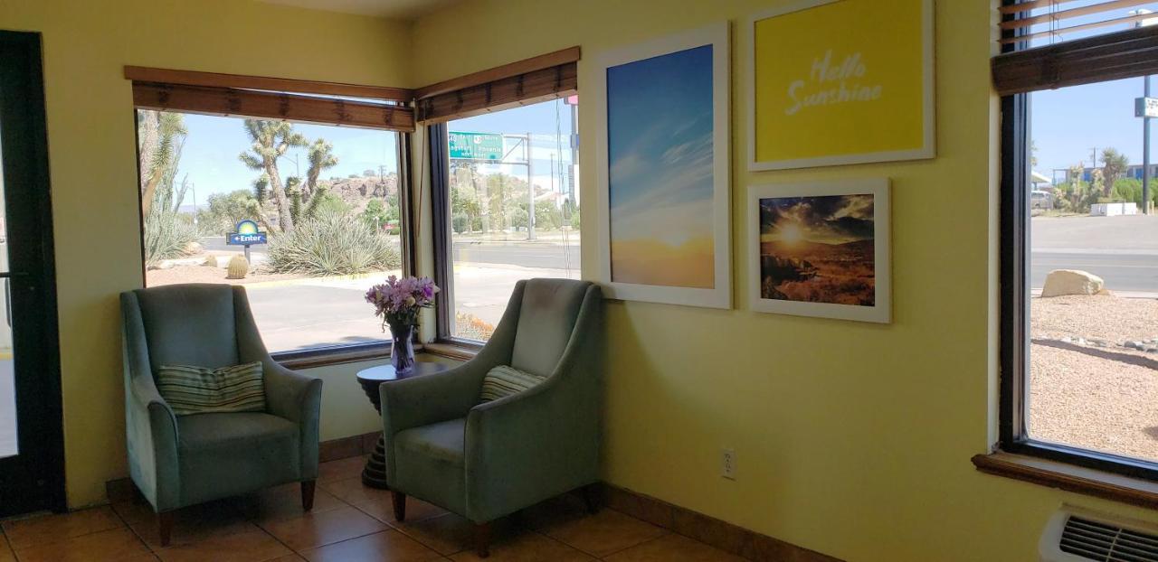 Motel Days By Wyndham West